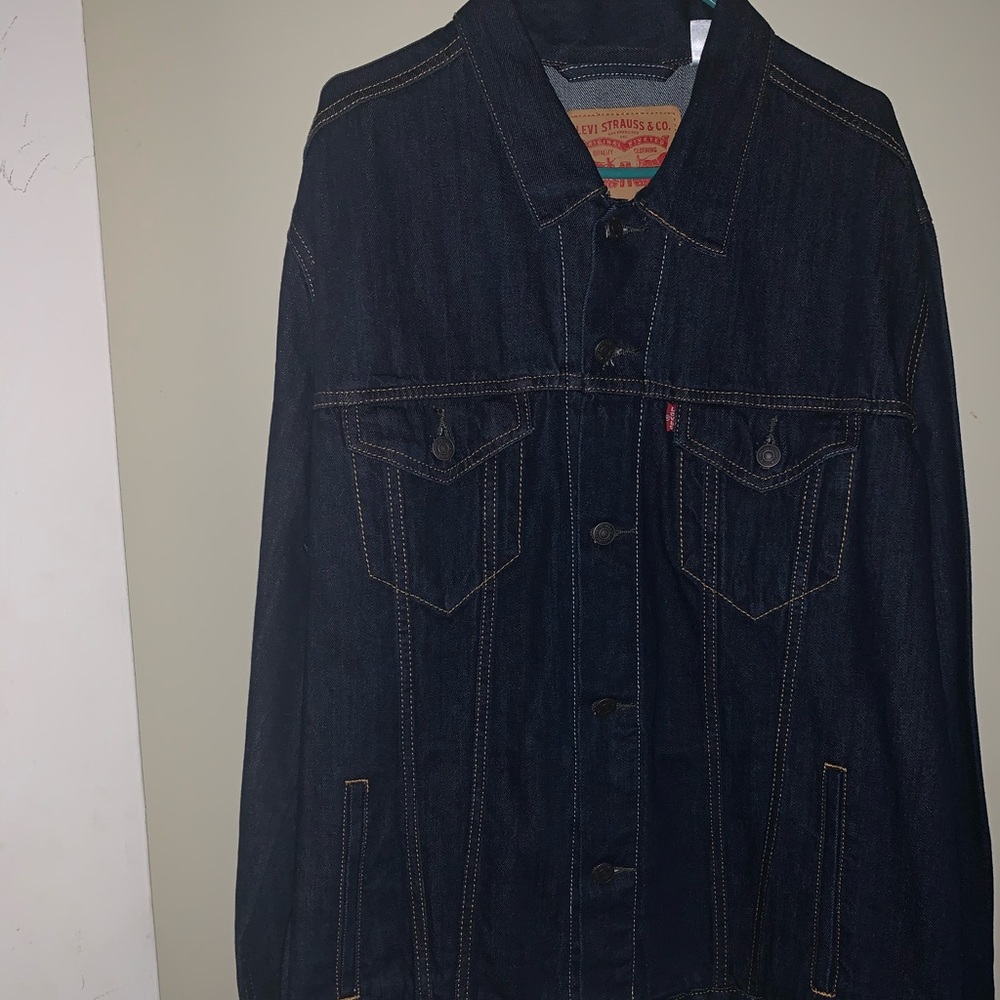 (SOLD)Levi’s Trucker Jacket